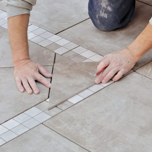 نیازمند کاشیکار