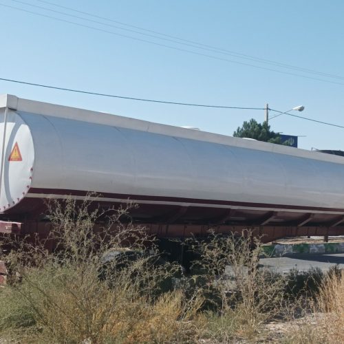 تیغه و تانکر