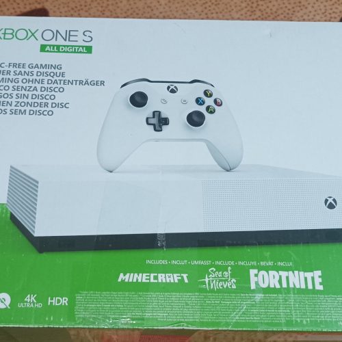 ایکس باکس وان است 1ترابایت