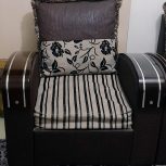 مبل 7 نفره سالم همراه با میز وسط و میز عسلی