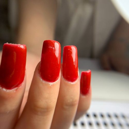 کاشت و ترمیم ناخن به قیمت مناسبب😍