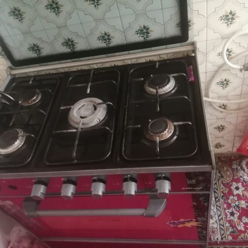 وسایل خانه ب علت مهاجرت ب فروش میرسد