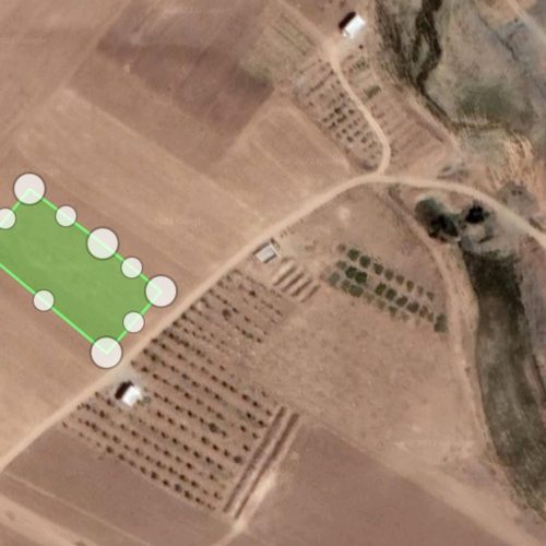 زمین باغی نزدیک روستا