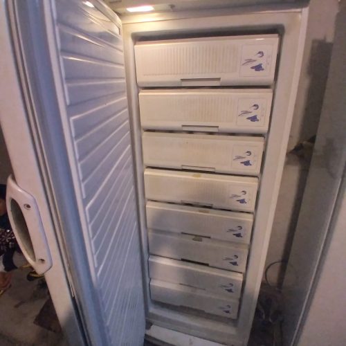 یخچال جورایی