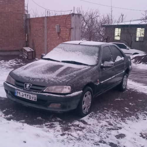 پژو پارس مدل85 داخل کرم کارخانه