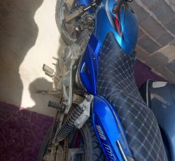 موتور 180 آپاچی