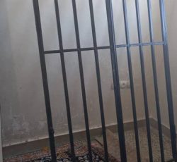 درب و محافظ درب