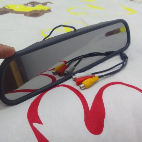 یک عدد مانیتور آینه ماشین فروشی سالم