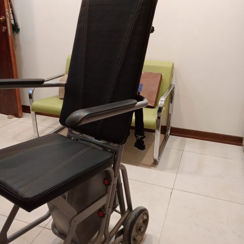 ویلچر برقی پله رو