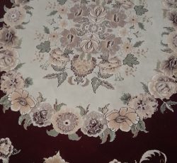 یک دونه فرش قدیمی پر گوشت زمرد