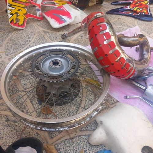 وسایل هندا crm250 با یاماها ار اس 125