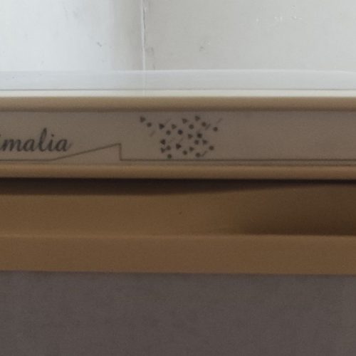 تخت خواب دو نفره با تشک و فقط یخچال بدون سرد خونه