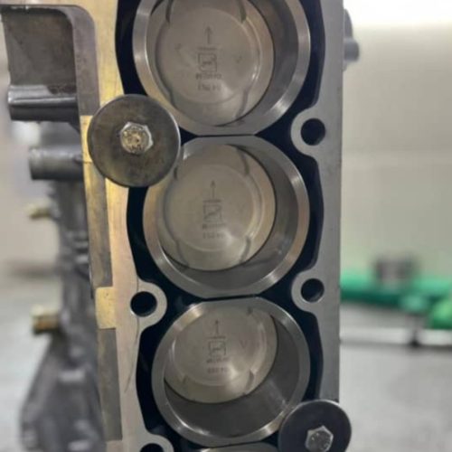 موتور کامل و نیم‌موتور