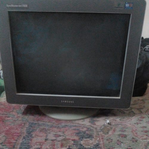 مانینور سامسونگ 17 اینچ