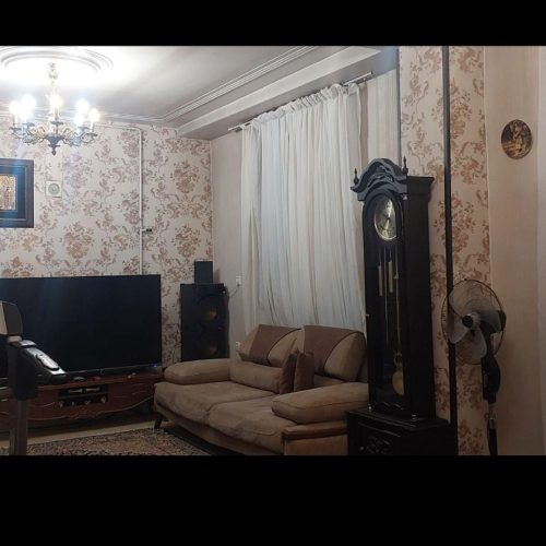 فروش یک واحد آپارتمان مسکونی