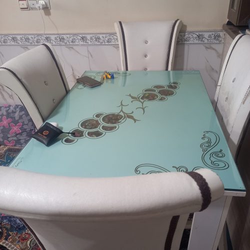 میزناهارخوری