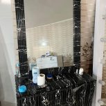 میز و صندلی و آینه