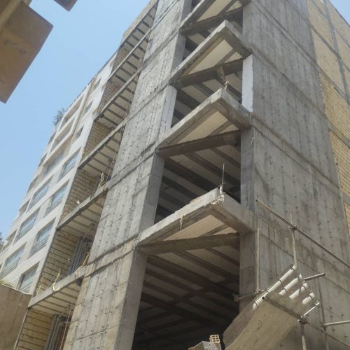 نیاز به سه استا کارالموتوربند و دوتا نیمچه افغان باشه بهتر