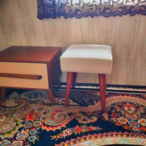 میز و صندلی آرایشی