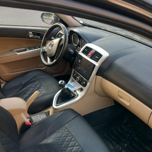دنده بدون رنگ چند قطعه لیسه دارد