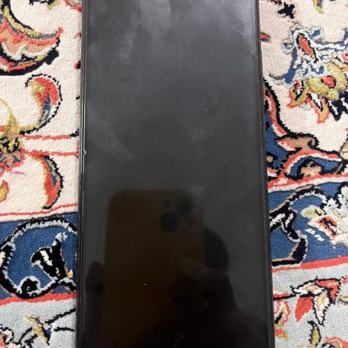 یک عدد گوشی موبایل شیاعومی سالم و تمیز بدون خط و خش