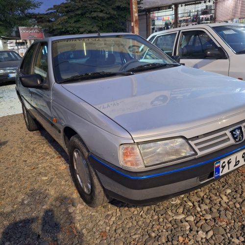 پژو 405 بی رنگ