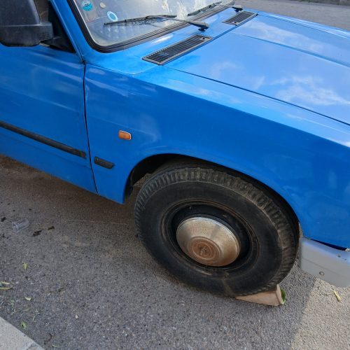 نیسان تاز تعمیر