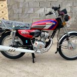 موتور انژکتور 125 کپ ساده هیچ مشکلی نداره سالم است