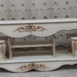 مبلمان و میز تلویزون