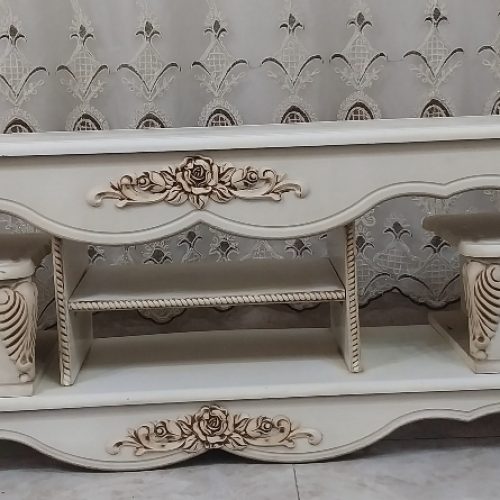 مبلمان و میز تلویزون