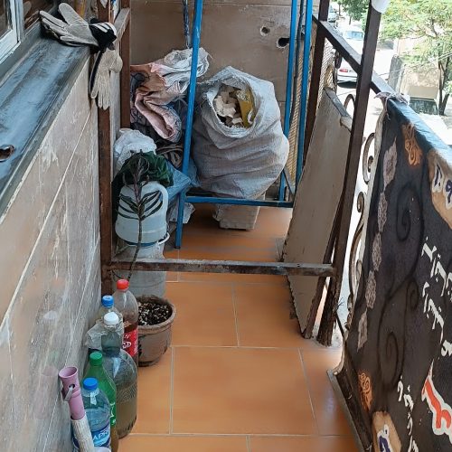 یک عدد چهار پایه