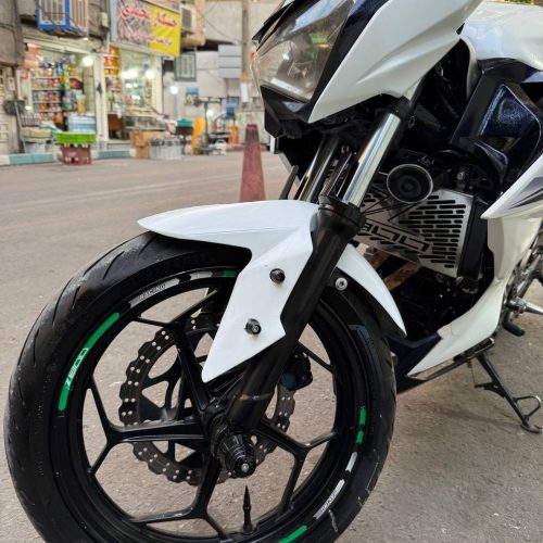 کاوازاکی Z250