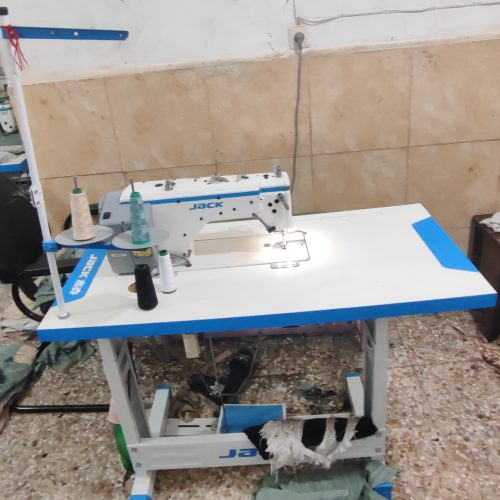 4عدد چرخ خیاطی