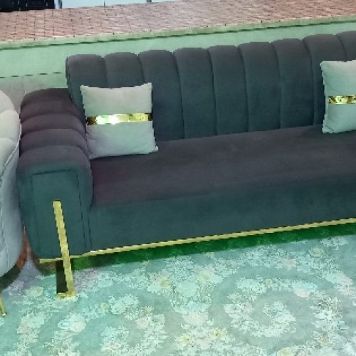 مبل هفت نفره سالم بدون هیچ عیبی ایرادی