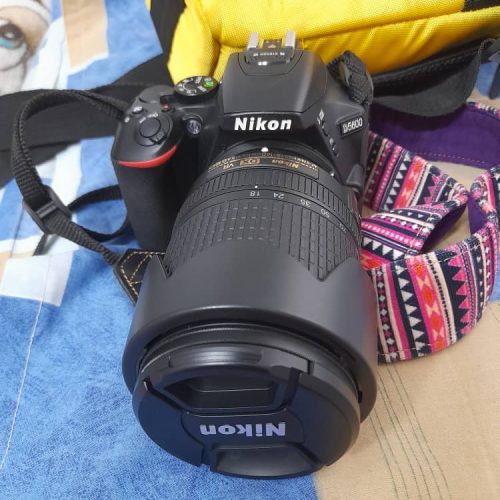 دوربین عکاسی دی 5600 در حدنو