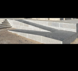 کاشی کاری سنگ کاری موزاییک پله سیمان کاری شیب بندی