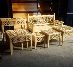 استخدام نیرو اقا کارگاه چوب