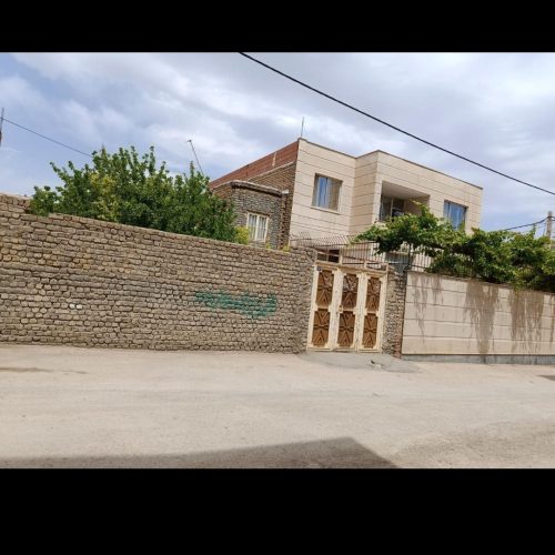 فروش خانه ویلایی بازسازی نشده