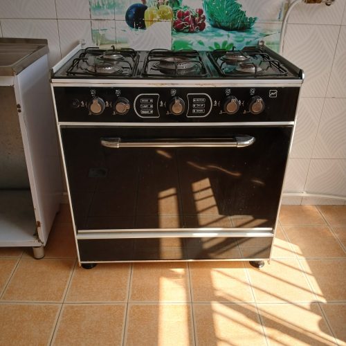 اجاق گاز پنج شعله