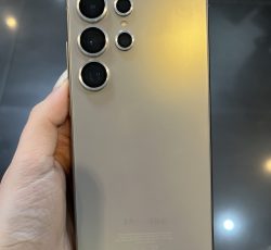 256 Samsung S24ultra