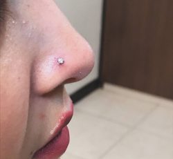 آموزش و خدمات پیرسینگ تخصصی