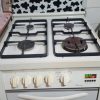 گاز  4شعله مارک توان گاز  دارای فر و جوجه گردان در حد نو