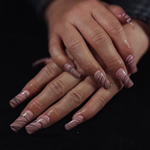 نیاز به مدل ناخن با قیمت 200تومان