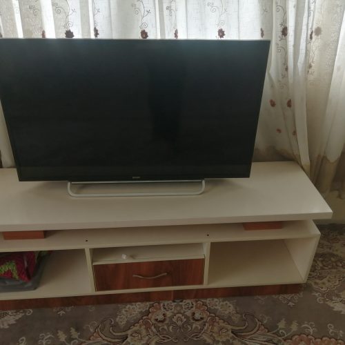 وسایل خانه ب علت مهاجرت ب فروش میرسد