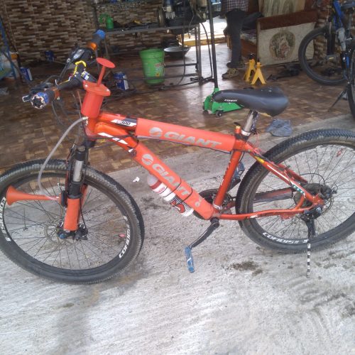 دوچرخه مدل 26 نونو همراه با بوق 12عدد چراغ الدی سالم سالم