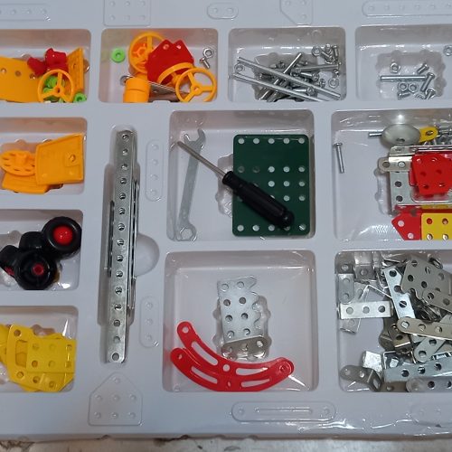 پازل پیچ و مهره ای