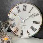 ساعت کارولاین