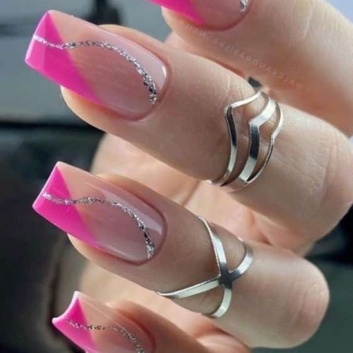 خدمات کاشت ناخن