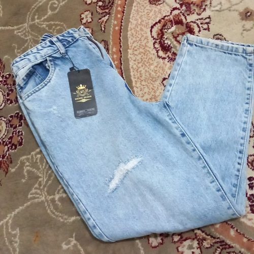 شلوار مام استایل نو هست اصلا پوشیده نشده