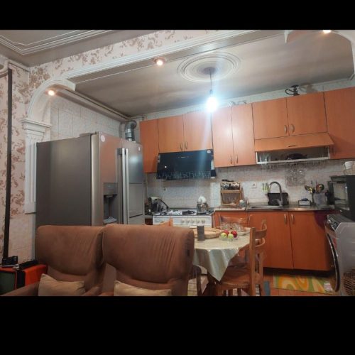 فروش یک واحد آپارتمان مسکونی